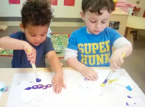 116 Painting Buttertflies Web