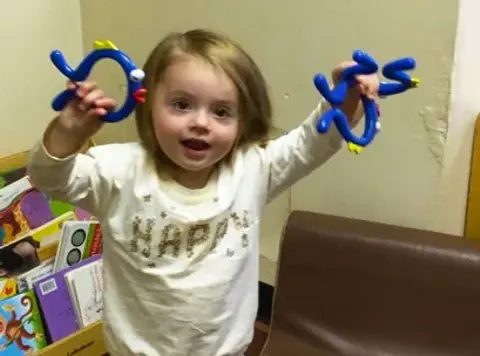 141 Curriculum Showcase 7 Web