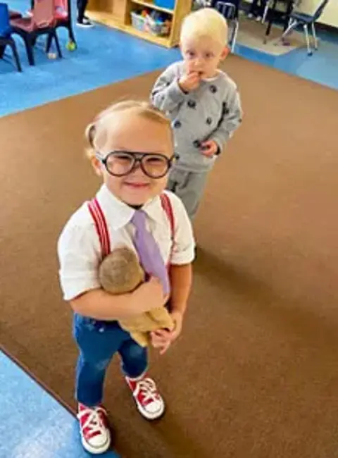 145 Spirit Week Auggie Halloween Costume