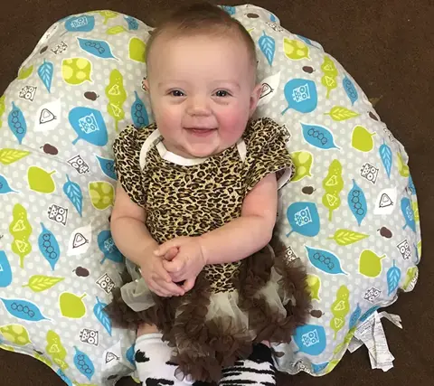 134 Infant Tacky Day