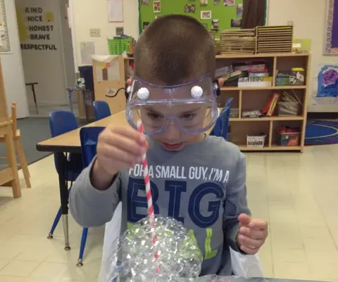 08 Sensory Bubbles E1449599541656