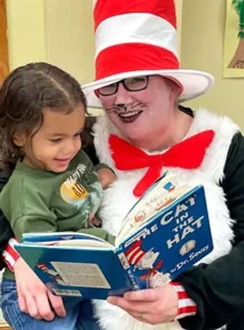 06 Dr Seuss Birthday Cat In The Hat 2 Web