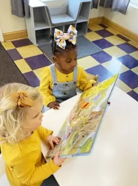 82 Winnie The Pooh Day Reading Book Web